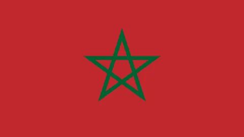 巴塞罗那四轮领先夺冠，主席立誓迎回梅西！